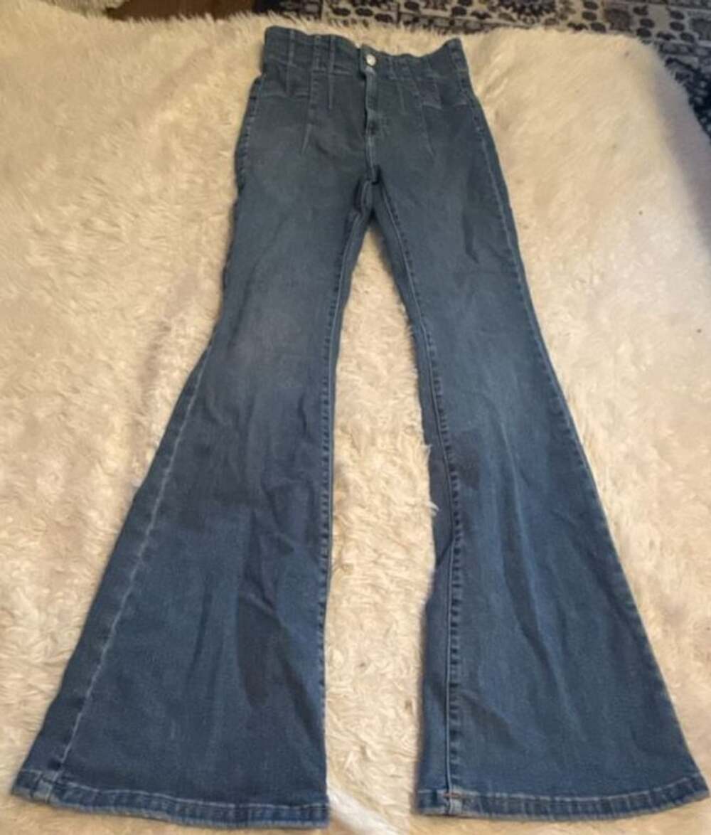 We The Free People Jayde Flare Jeans Size 29